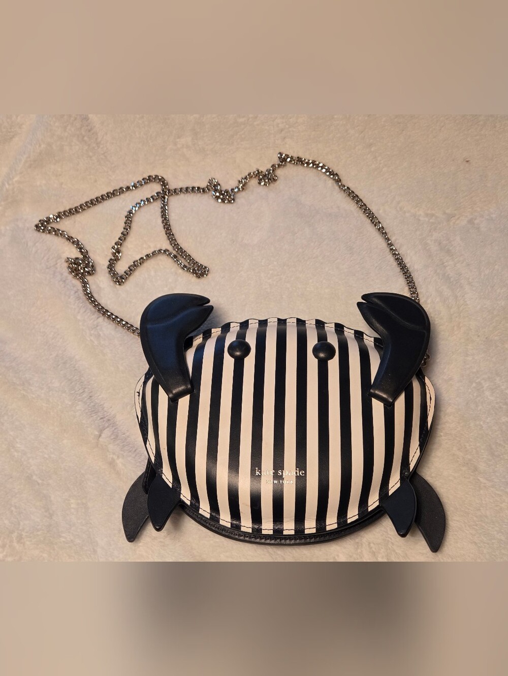 Kate Spade Crab Crossbody Purse, black and white striped, EUC - Picture 5 of 8